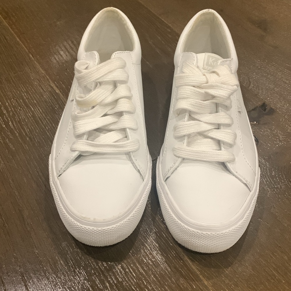 ✨ Keds Jump Kick White Leather Sneakers — Size 7 (Women’s) ✨